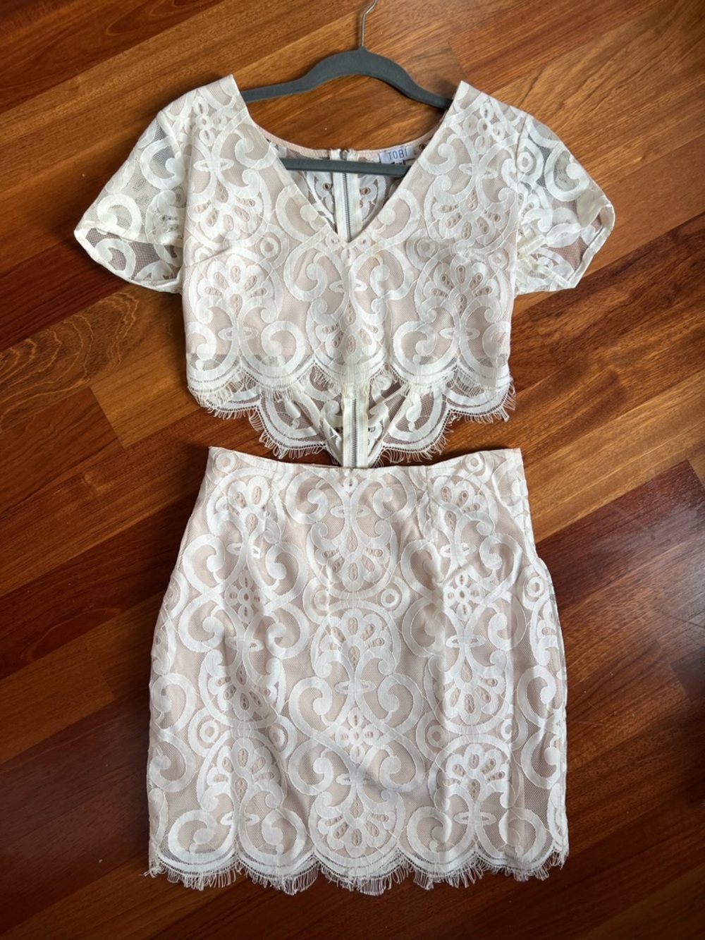 TOBI two-Piece Lace Crop Top & Skirt Set